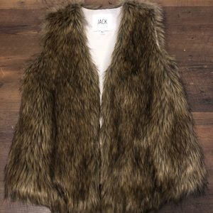 Fur vest